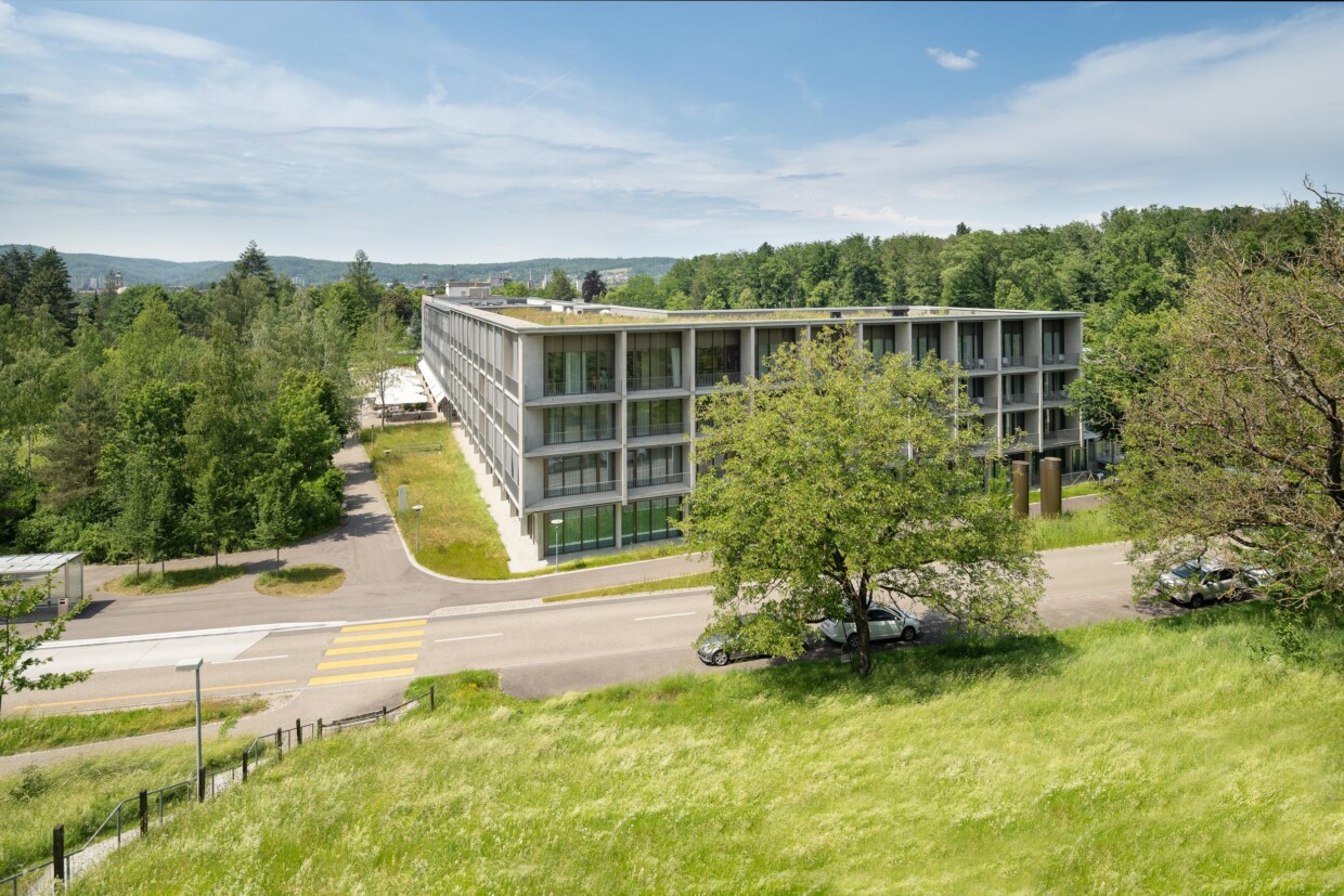 Klinikbroschuere web DSC2982